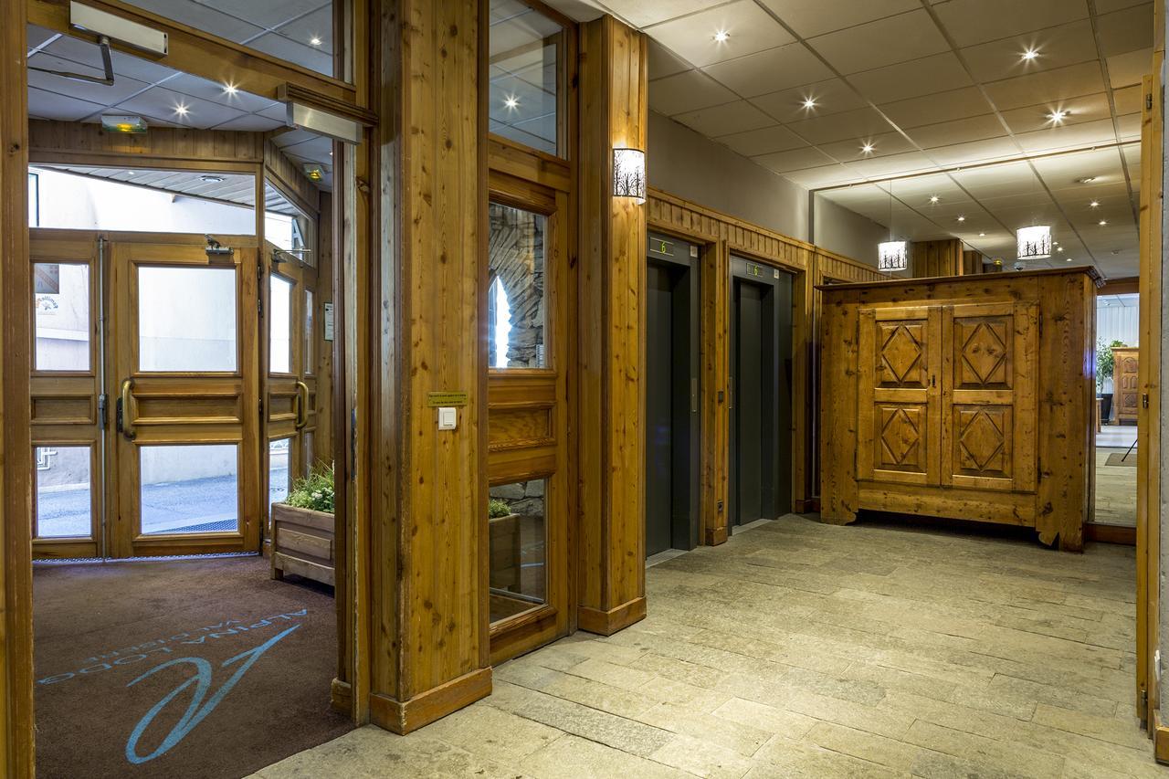 Madame Vacances Residence Alpina Lodge Val-dʼIsère Exteriör bild